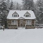 Tips and Benefits of Buying a Home During the Holidays